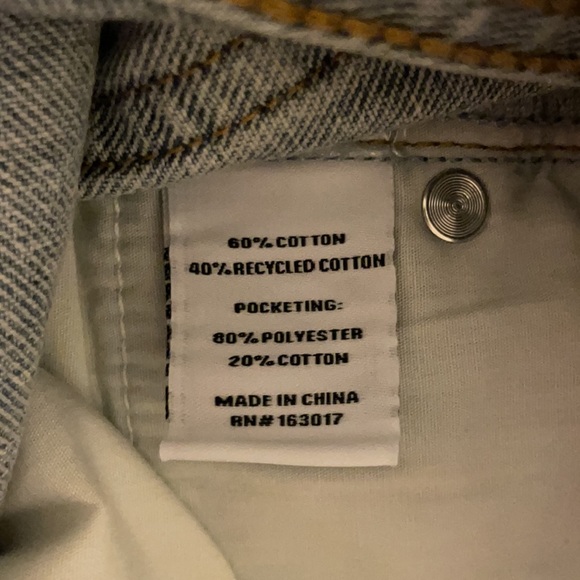 Jean Shorts - Picture 5 of 6